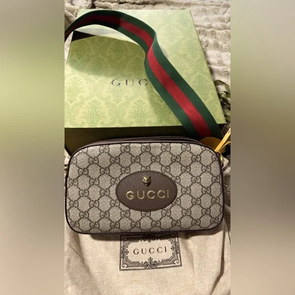 NEO VINTAGE GG SUPREME MESSENGER BAG - Picture 2 of 8